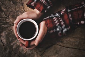 コーヒーが便秘に効くって本当！？カフェインが身体に与える悪影響や副作用って一体どんなもの？