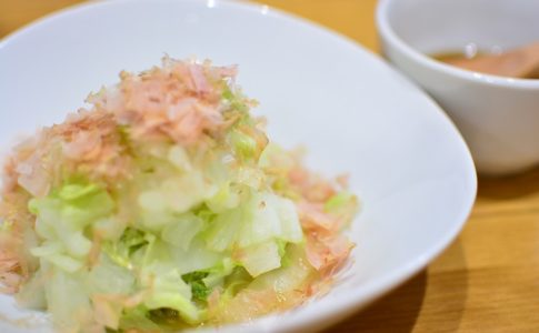 レンジで作る簡単おつまみ♬白菜のおかか和えのレシピ★